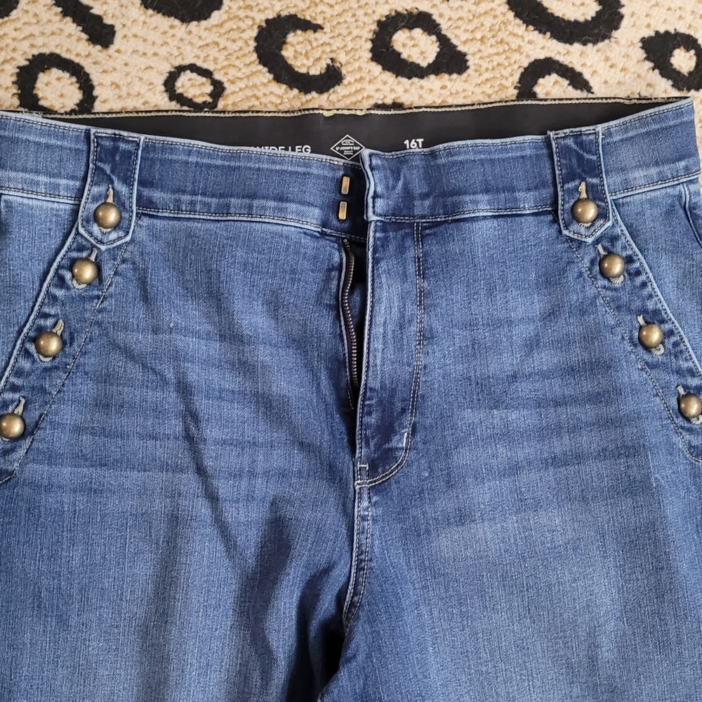 St. John's Bay Denim Flare Jeans - Picture 4 of 4
